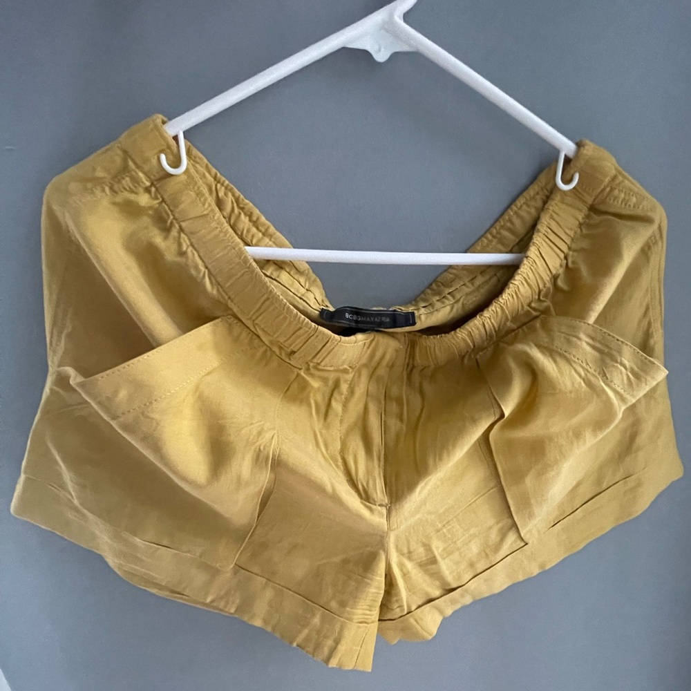 bcbg max azria yellow short